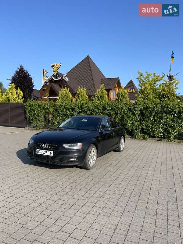 Седан Audi A4 2014 в Стрые