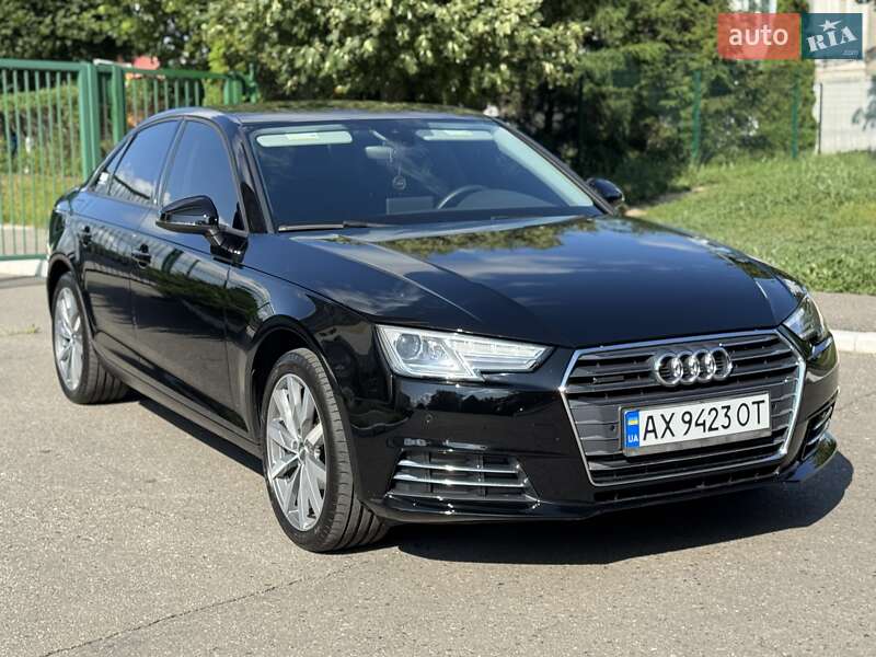Седан Audi A4 2016 в Харькове