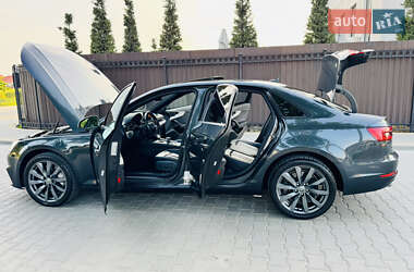 Седан Audi A4 2016 в 