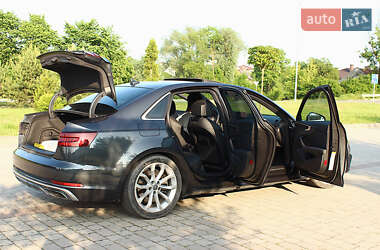 Седан Audi A4 2019 в 