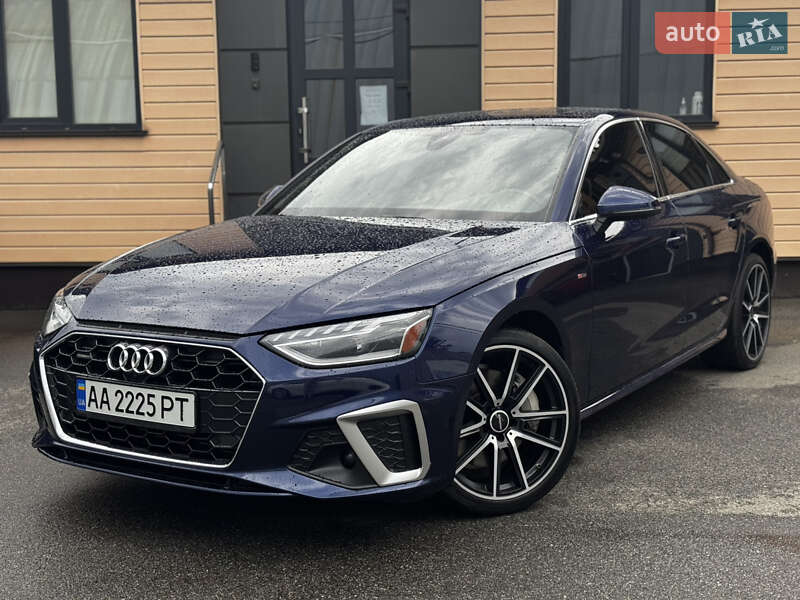 Седан Audi A4 2021 в Києві