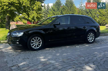 Универсал Audi A4 2015 в 