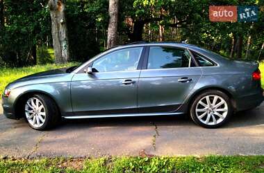 Седан Audi A4 2013 в 