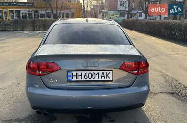 Седан Audi A4 2010 в 