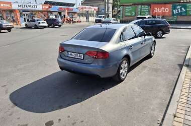 Седан Audi A4 2010 в 
