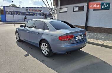 Седан Audi A4 2010 в 