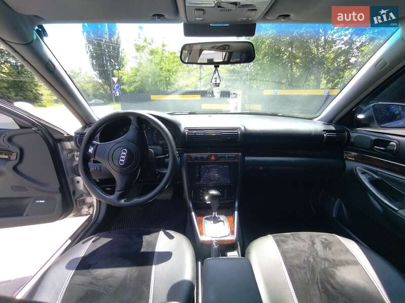 Універсал Audi A4 1999 в Жмеринці