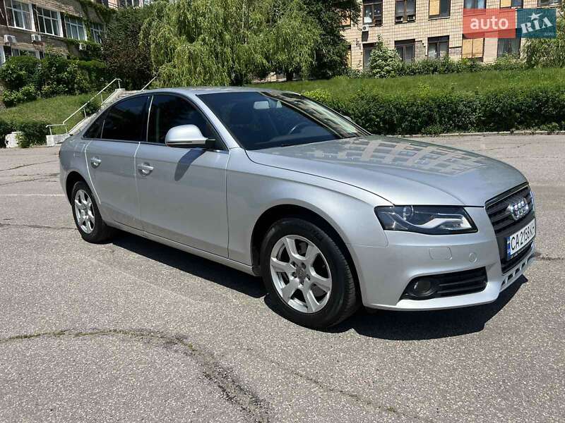 Седан Audi A4 2008 в Киеве