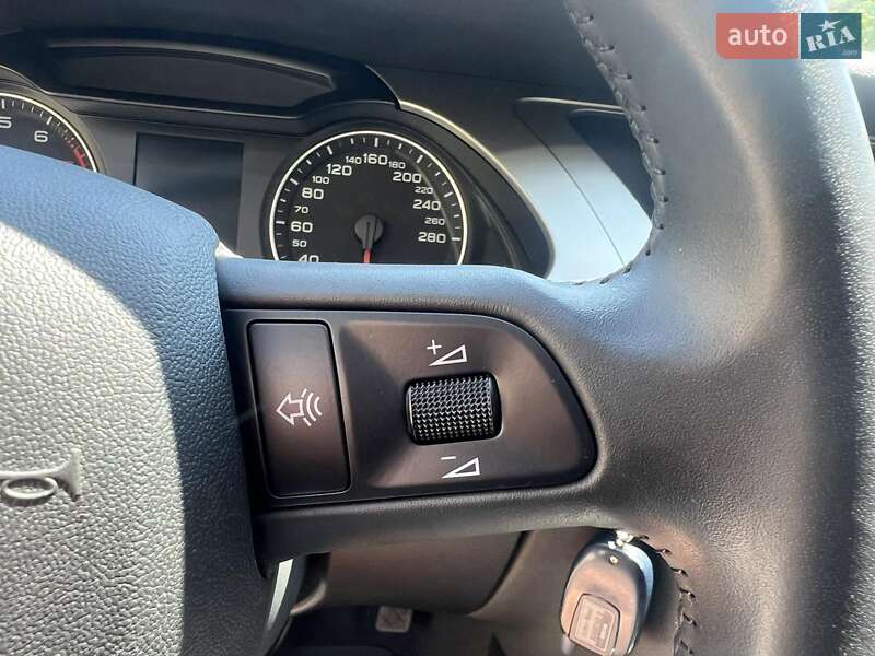 Седан Audi A4 2008 в Киеве