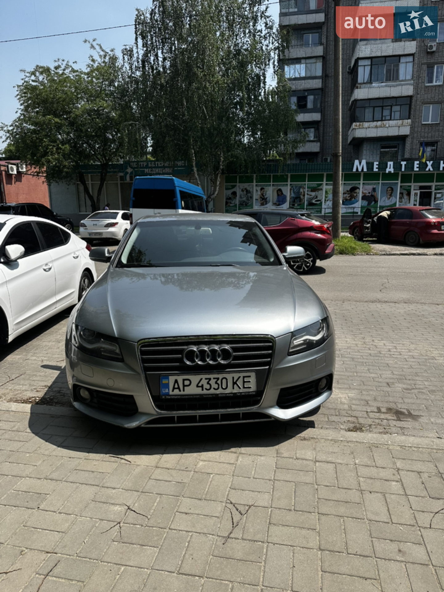 2010 Audi A4 - фото 1