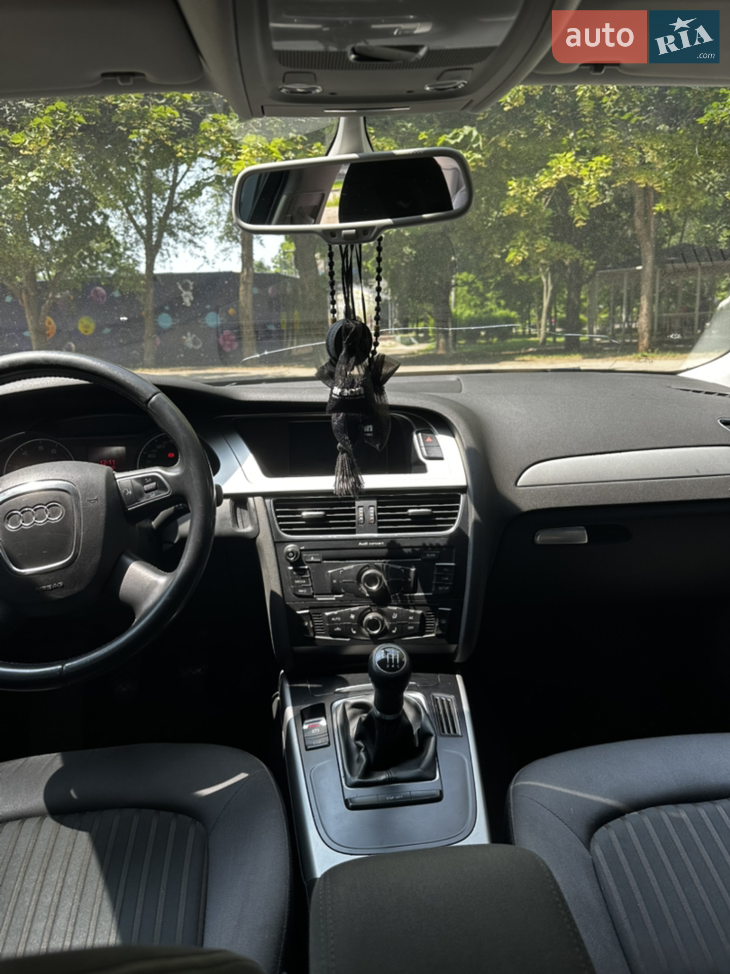 2010 Audi A4 - мініатюра 6