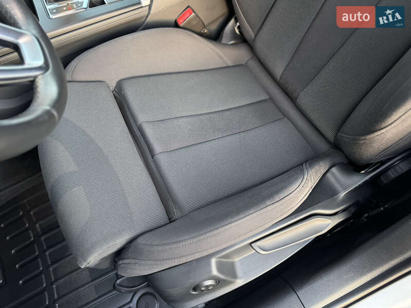 Универсал Audi A4 2021 в Тернополе