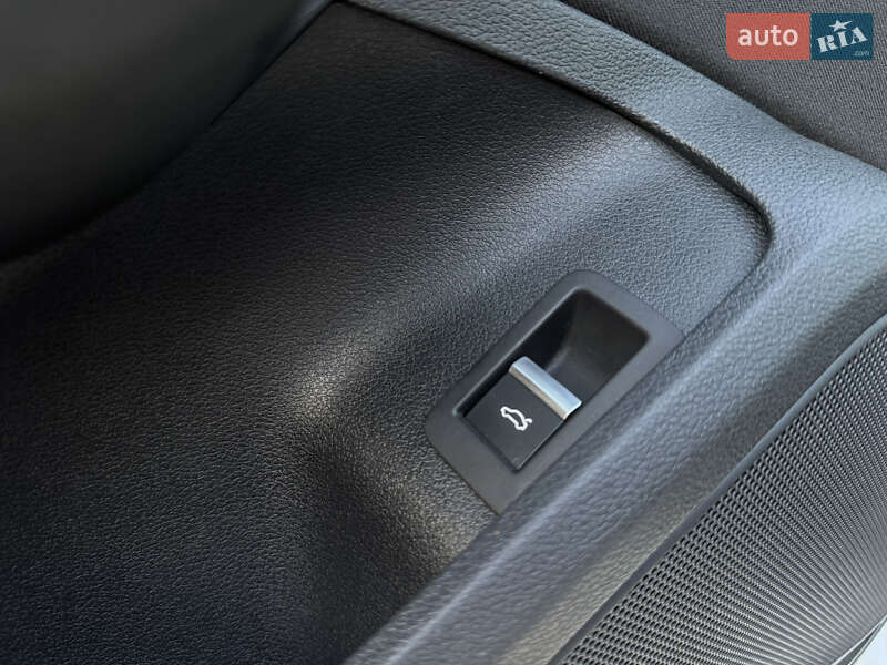 Универсал Audi A4 2021 в Тернополе