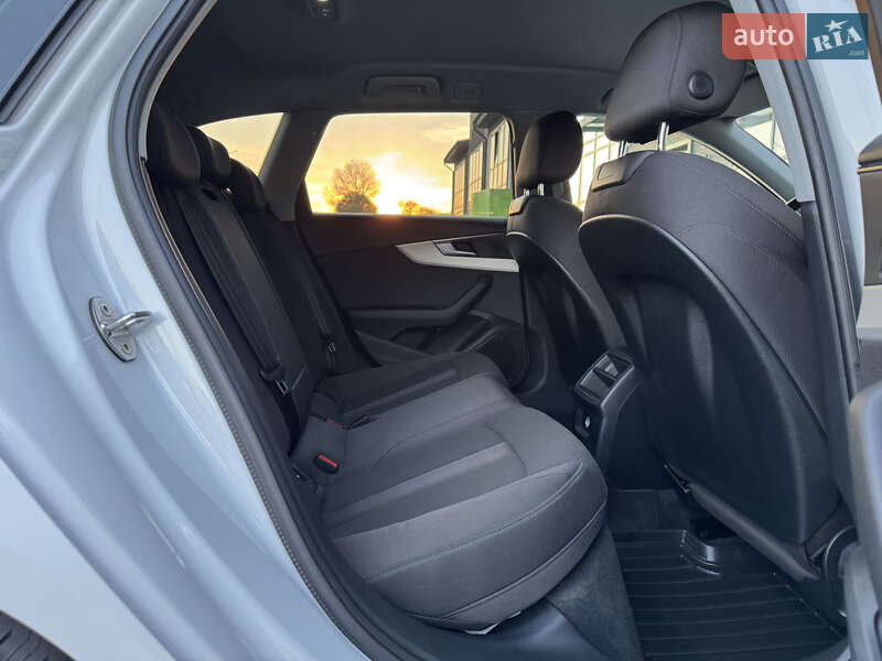 Универсал Audi A4 2021 в Тернополе