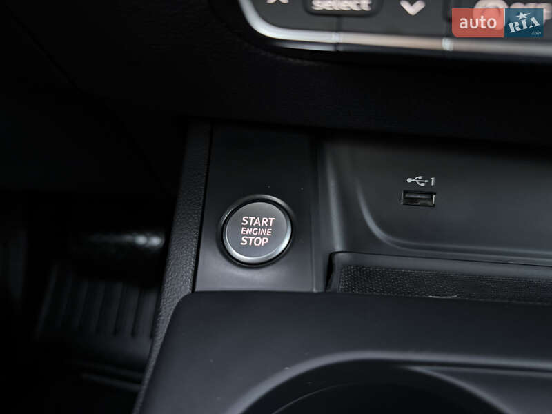 Универсал Audi A4 2021 в Тернополе
