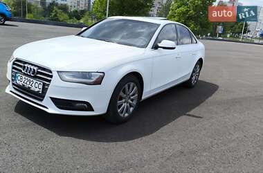 Седан Audi A4 2012 в Чернігові