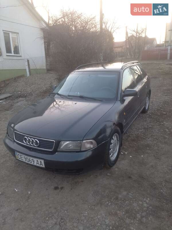 Универсал Audi A4 1997 в Черновцах