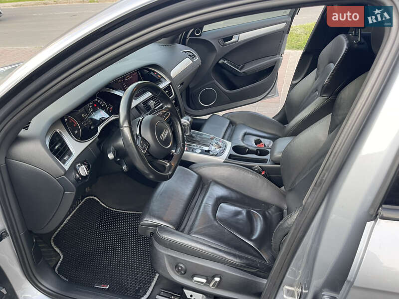 Седан Audi A4 2015 в Киеве