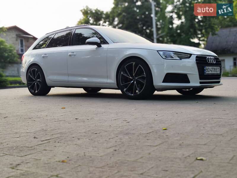 Универсал Audi A4 2016 в Львове