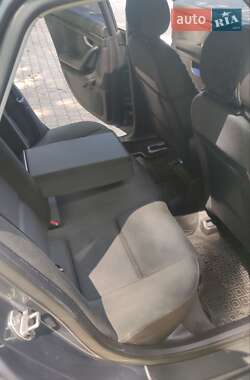 Седан Audi A4 2001 в 