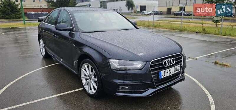 Седан Audi A4 2016 в Днепре