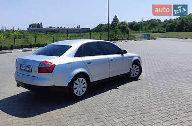 Седан Audi A4 2002 в 