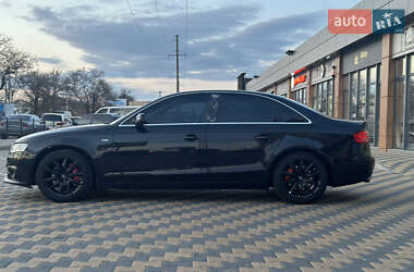 Седан Audi A4 2011 в 