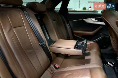 Седан Audi A4 2016 в 