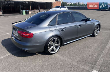 Седан Audi A4 2014 в 