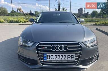 Седан Audi A4 2015 в Львове