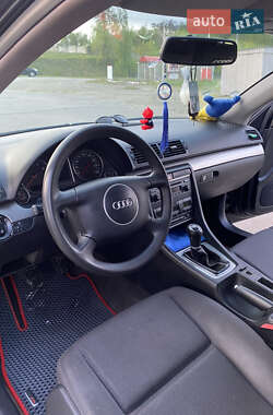 Седан Audi A4 2002 в 