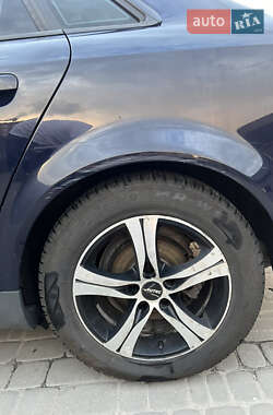 Седан Audi A4 2003 в 
