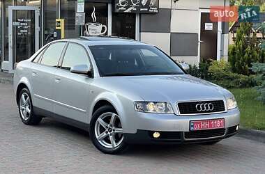 Седан Audi A4 2002 в 