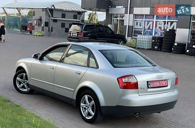 Седан Audi A4 2002 в Каменском