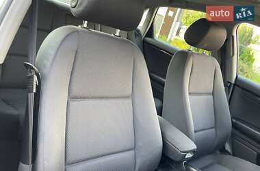 Седан Audi A4 2002 в 