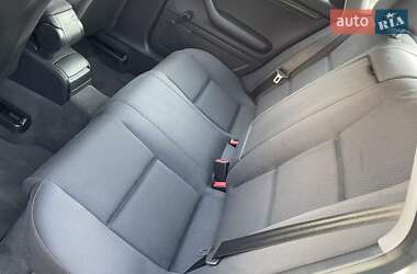 Седан Audi A4 2002 в 