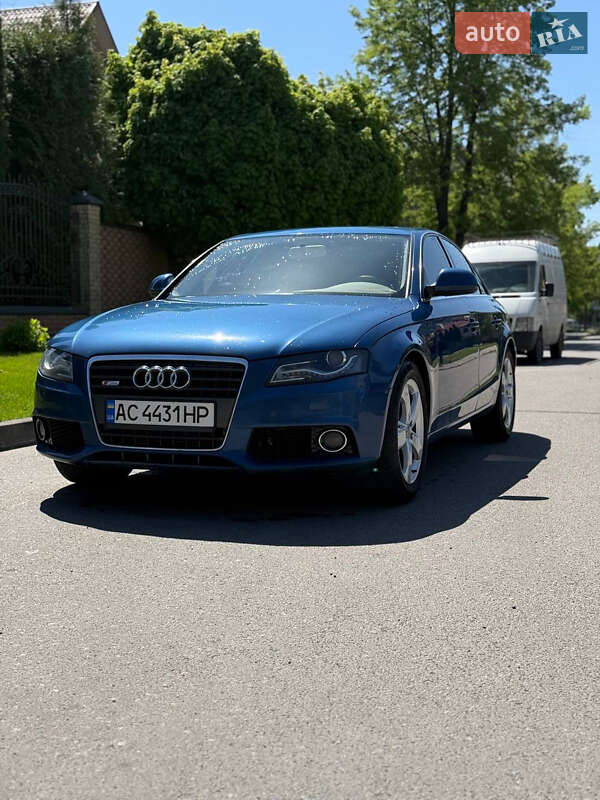 Седан Audi A4 2008 в Луцке