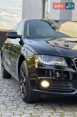 Седан Audi A4 2011 в 