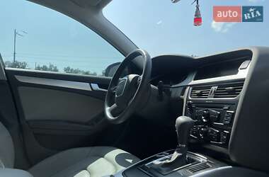 Седан Audi A4 2011 в 
