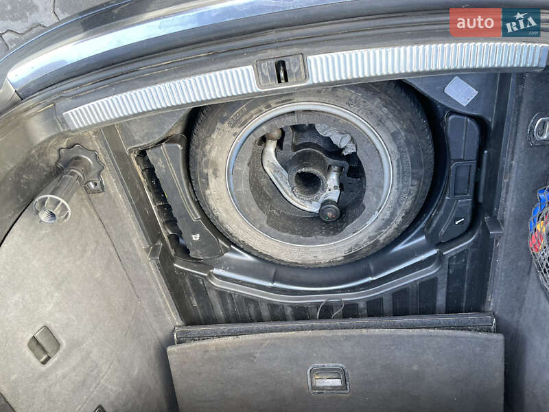 Универсал Audi A4 2001 в Сходнице фото 25 Универсал Audi A4 2001 в Сходнице