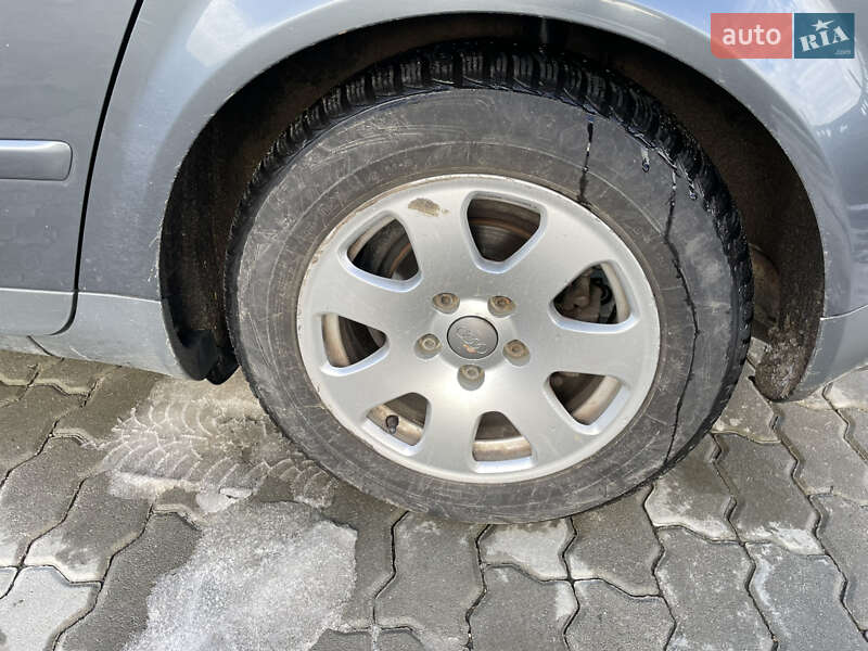 Универсал Audi A4 2001 в Сходнице фото 28 Универсал Audi A4 2001 в Сходнице