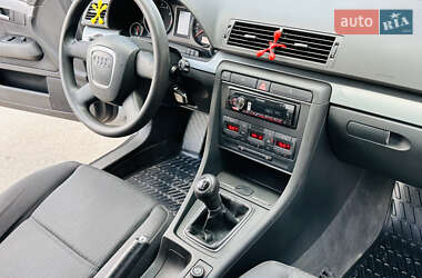 Седан Audi A4 2005 в 