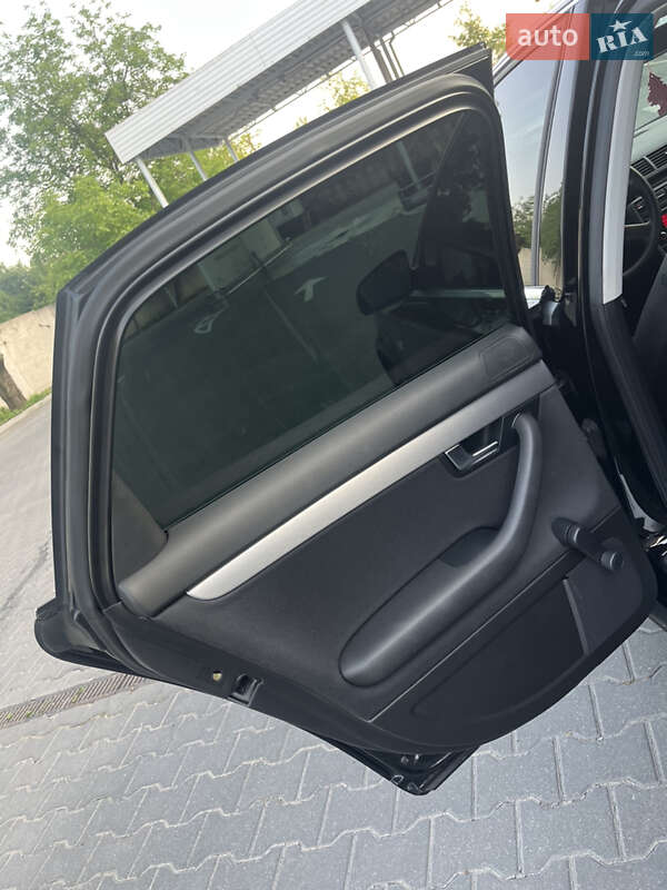 Седан Audi A4 2006 в Виннице
