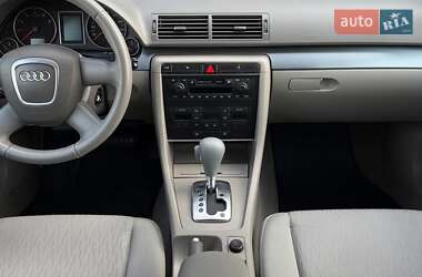 Седан Audi A4 2006 в 