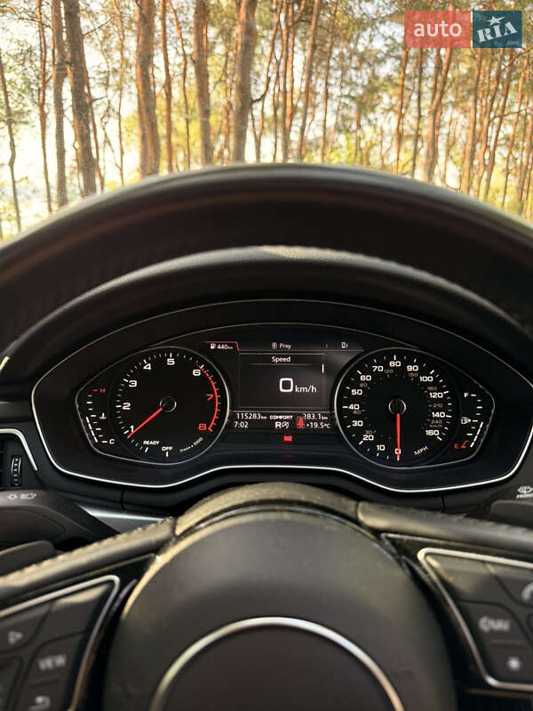 Седан Audi A4 2018 в Запорожье