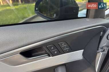 Седан Audi A4 2019 в 