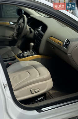 Седан Audi A4 2009 в 