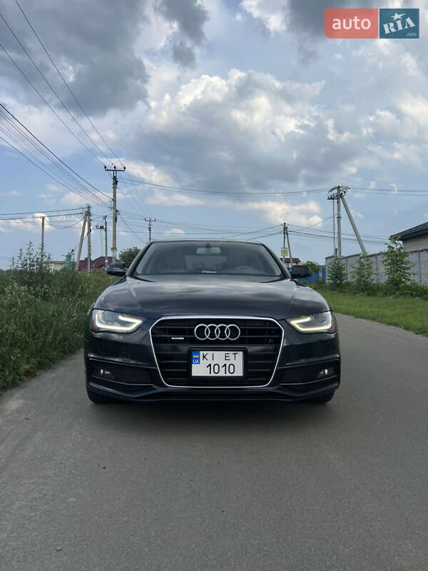 Седан Audi A4 2014 в Києві