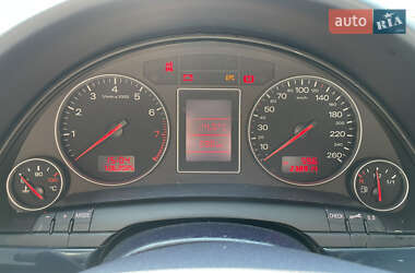 Седан Audi A4 2002 в 