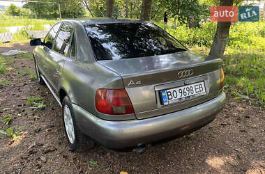 Седан Audi A4 1996 в 